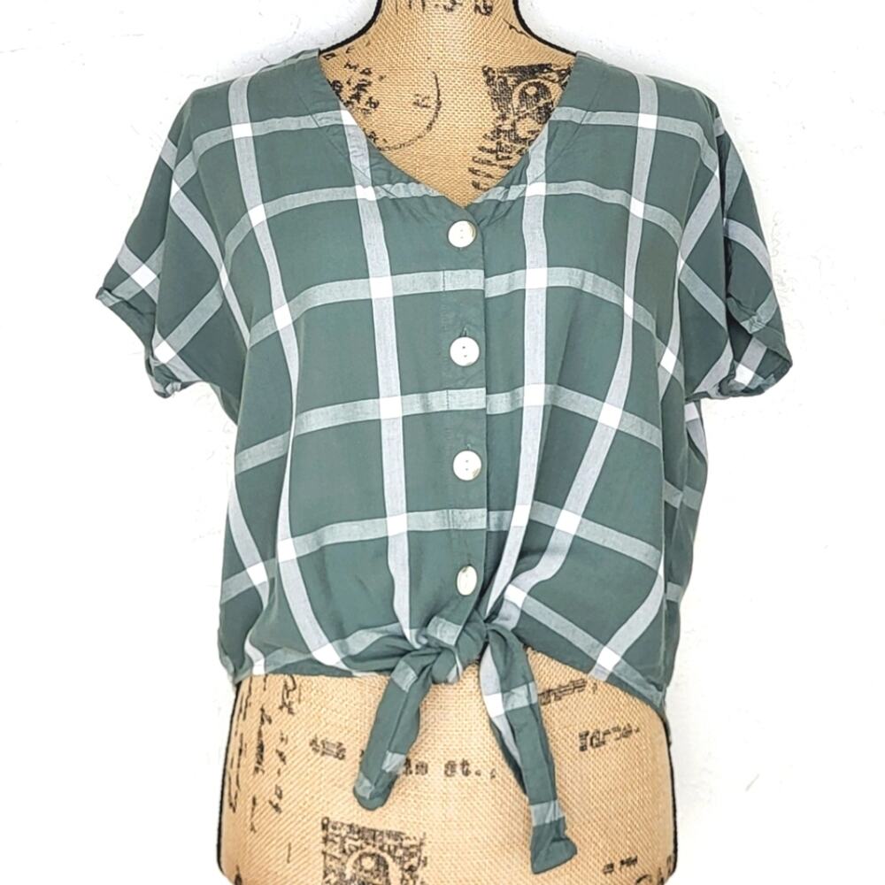 Universal Thread Green White Plaid Button Up Tie … - image 3